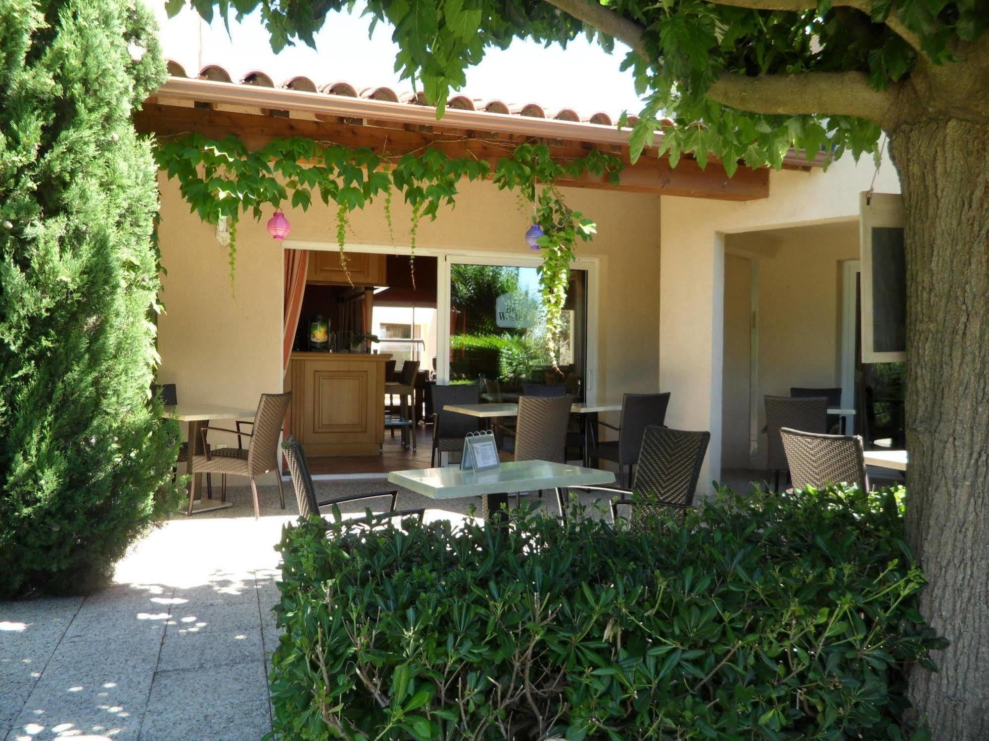 Western Aurélia 3* Maussane les Alpilles