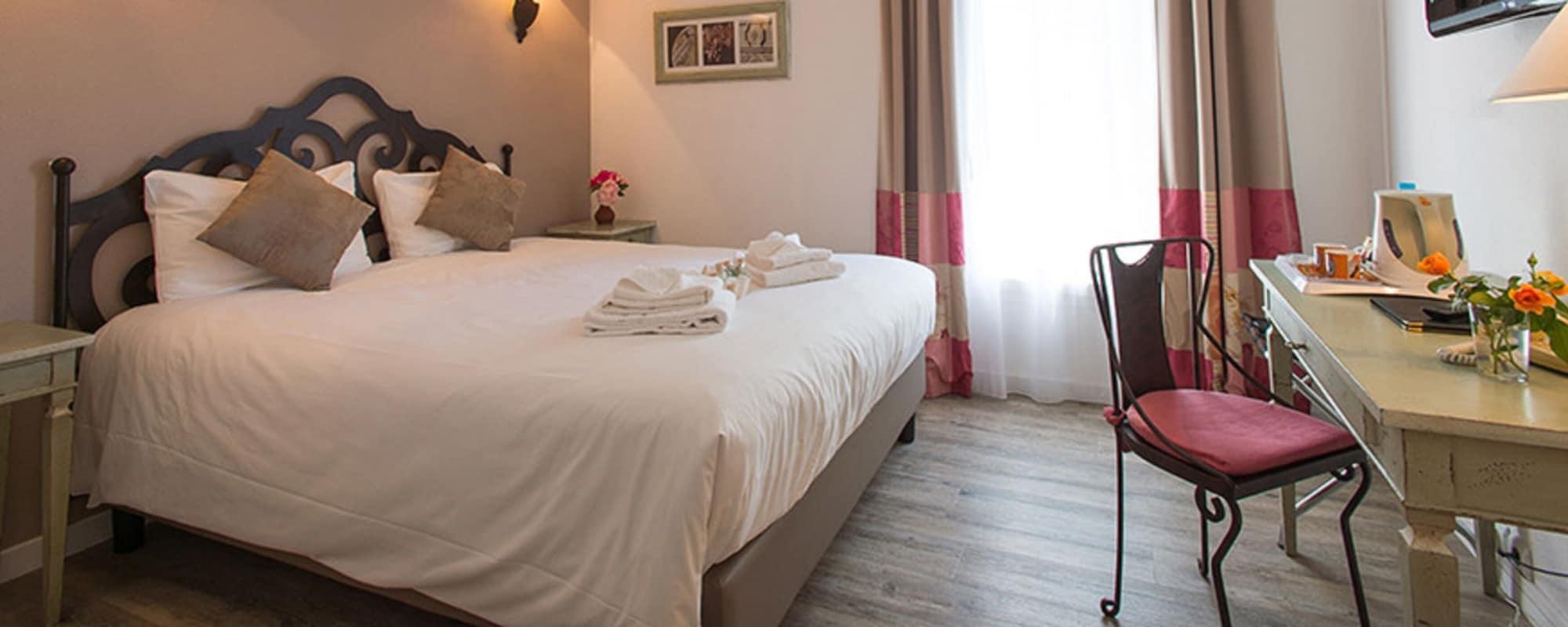 Western Aurelia 3* Maussane-les-Alpilles